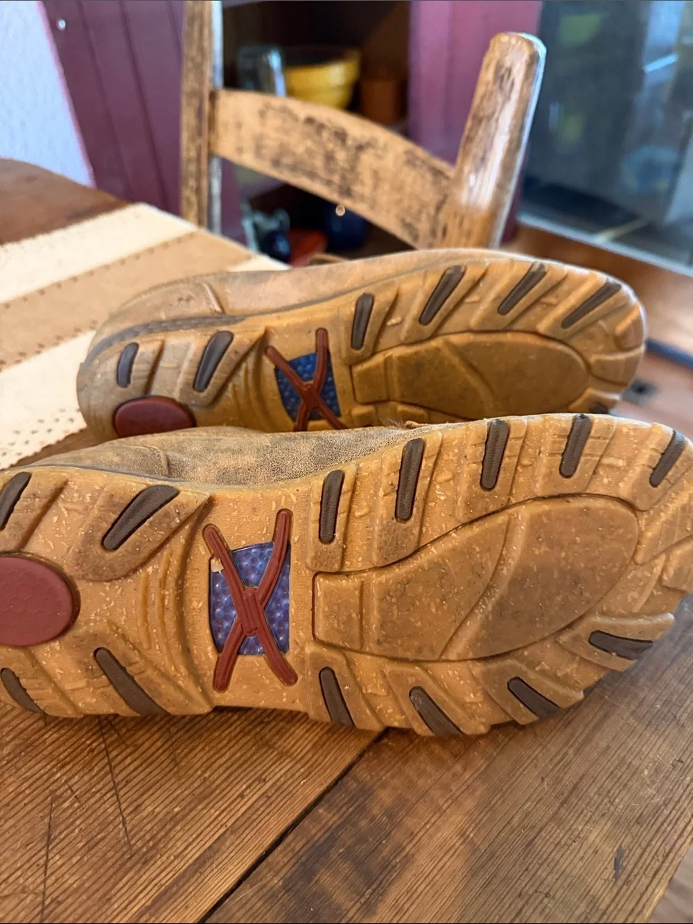 Twisted X Men's Tan Suede Moc Toe Casual Shoes